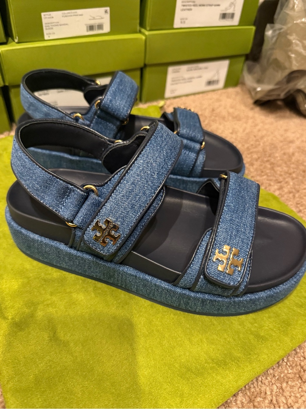 Tory Burch Kids Denim Blue Platform Sandals with Gold Logo - Picture 2 of 6